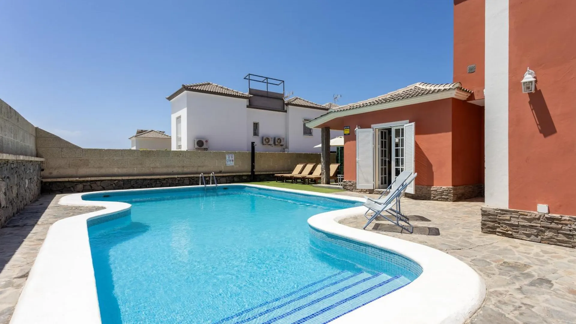 Villa Chloe Costa Adeje Tenerifesummervillas Giant Private Pool 11 Meters Long 0*, Costa Adeje (Tenerife) Spain