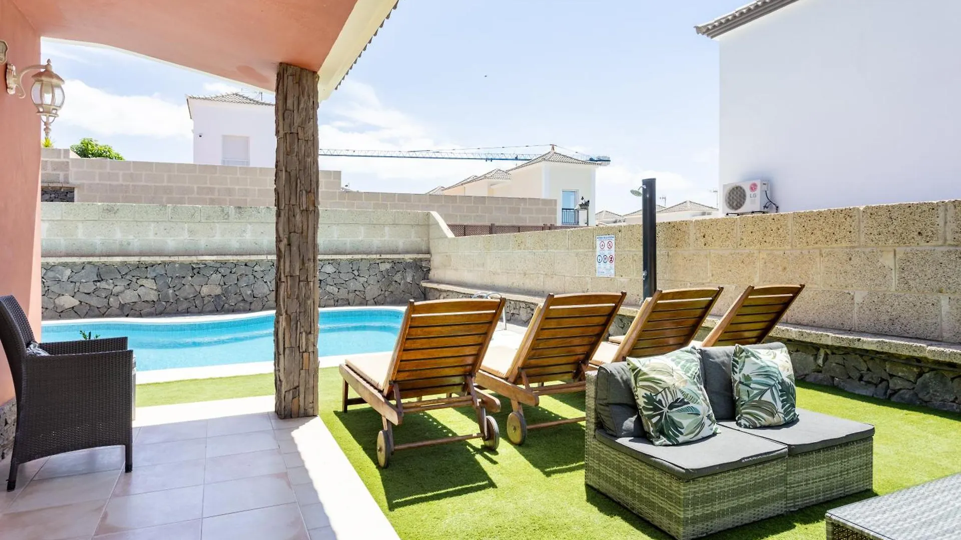 Villa Chloe Costa Adeje Tenerifesummervillas Giant Private Pool 11 Meters Long 0*, Costa Adeje (Tenerife) Spain